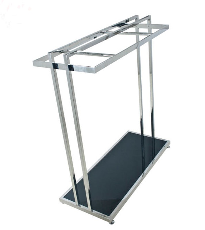  Retail garment rack portable